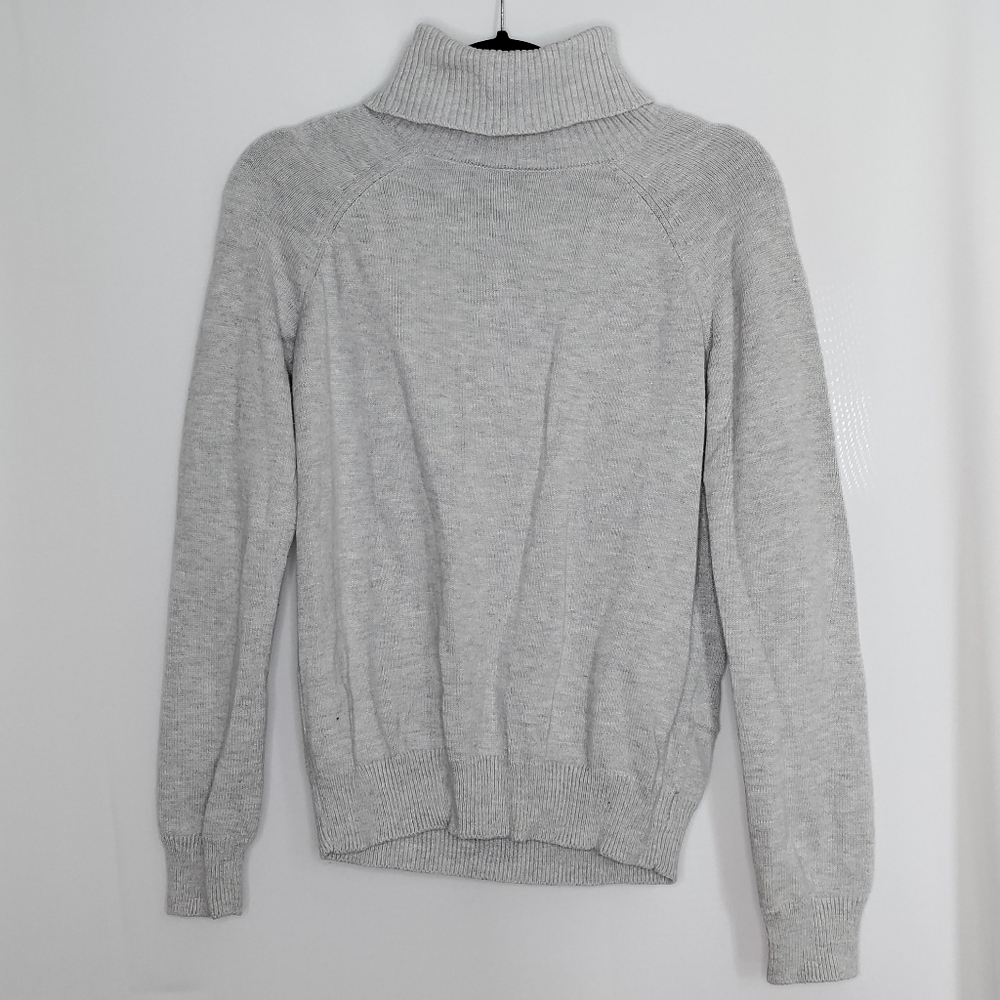 Forever 21 Knit Light Gray Turtleneck Sweater